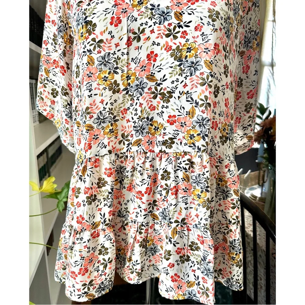 Loft Floral Tiered Top - Picture 9 of 12